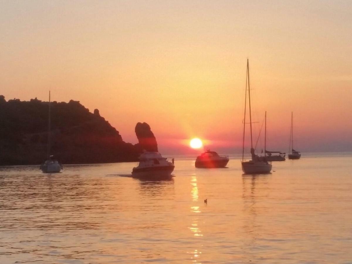 Yacht Suite マリーナ・ディ・グロッセート エクステリア 写真