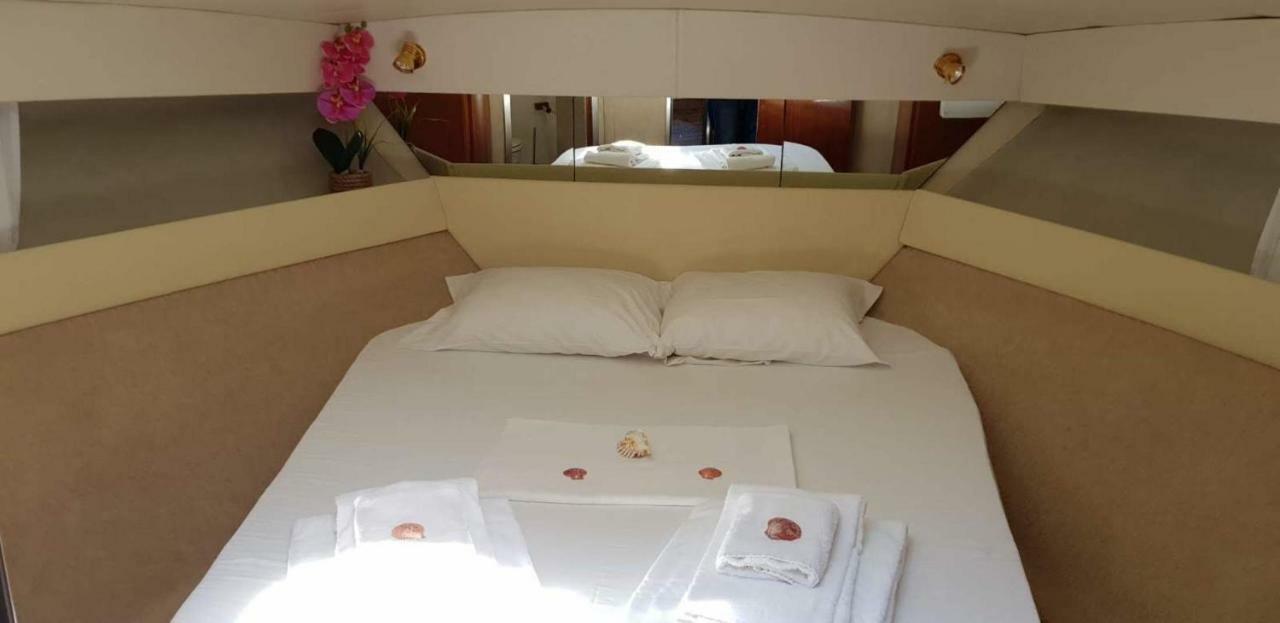 Yacht Suite マリーナ・ディ・グロッセート エクステリア 写真